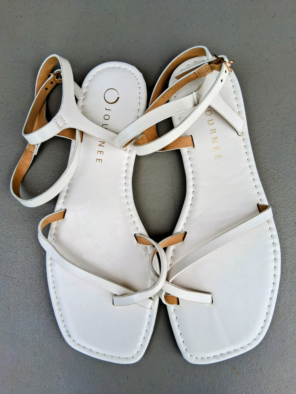 Journee Collection Charra Buckle Ankle-Strap Flat Sandals Creamy White Sz 7.5 M